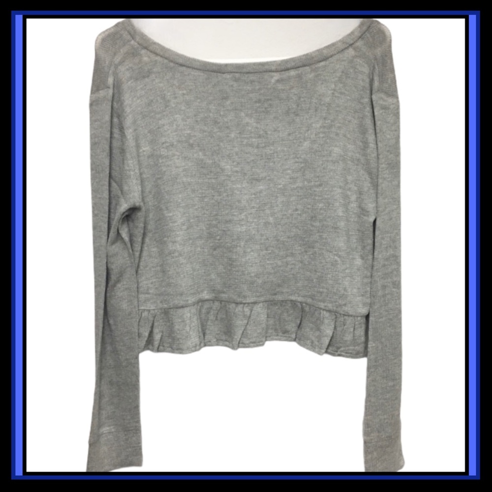NWT BB DAKOTA NWT Grey Crop-Ruffled hem light weight thermal Knit Top S - Picture 3 of 9